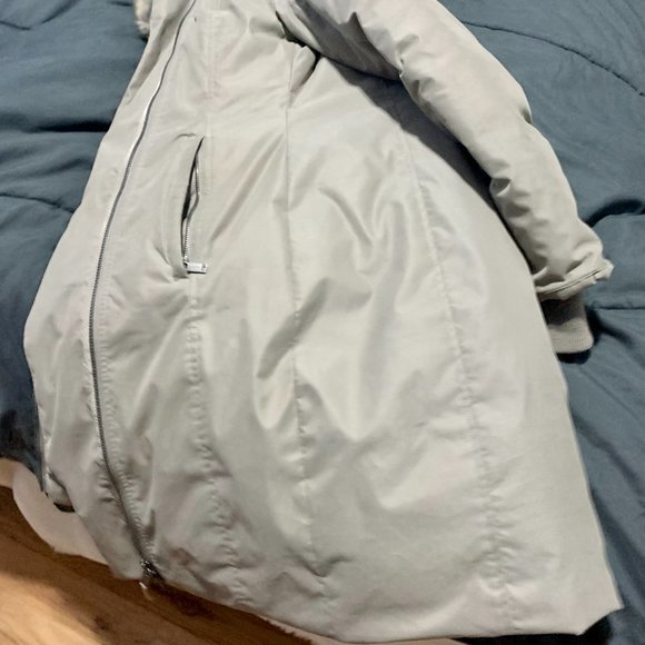 EUC ARITZIA WaterProof St. Moritz Parka*The Most Beautiful, Warmest Coat Ever!* - Picture 7 of 16